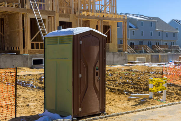 Portable Toilet Options We Offer in Janesville, IA